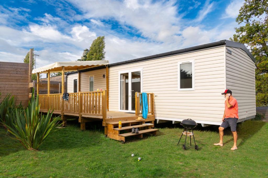 Camping Les Carolins Saint-Lo-d'Ourville Eksteriør bilde