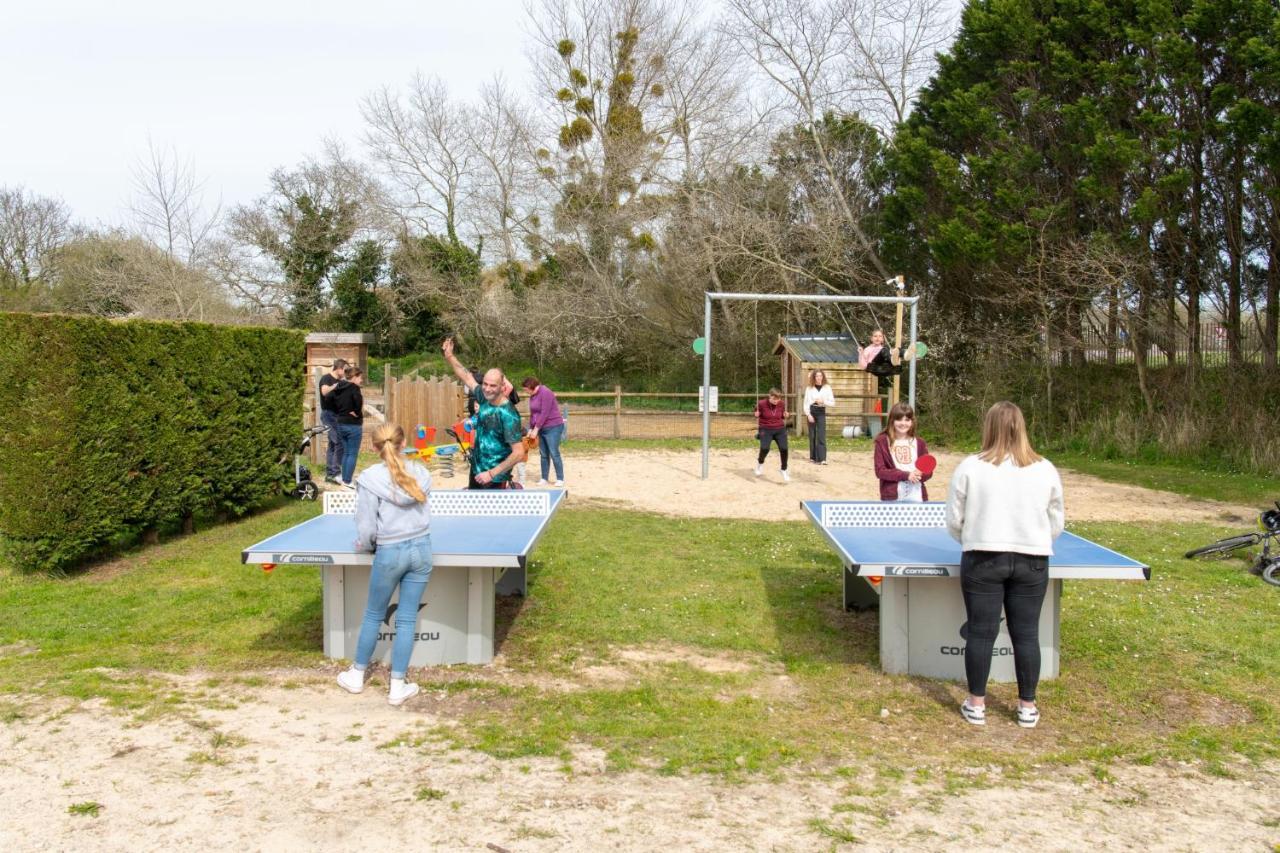 Camping Les Carolins Saint-Lo-d'Ourville Eksteriør bilde