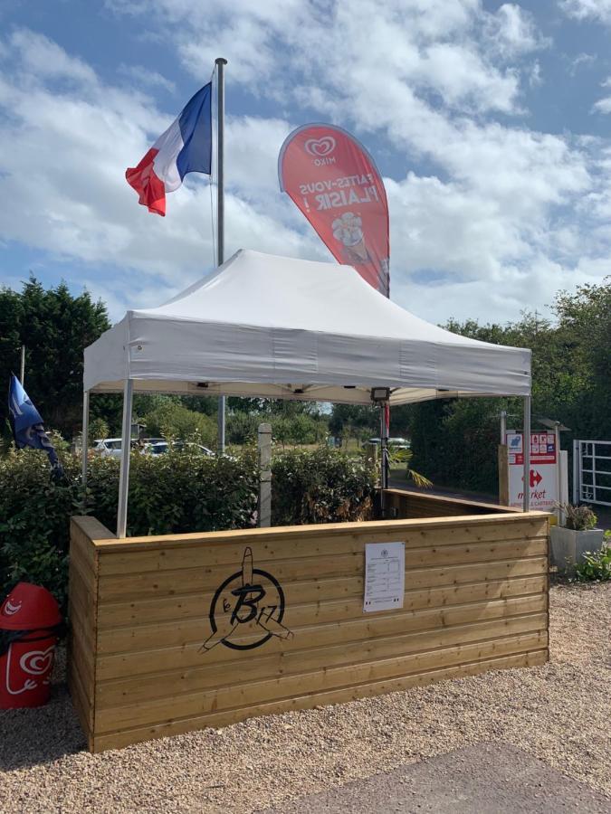 Camping Les Carolins Saint-Lo-d'Ourville Eksteriør bilde